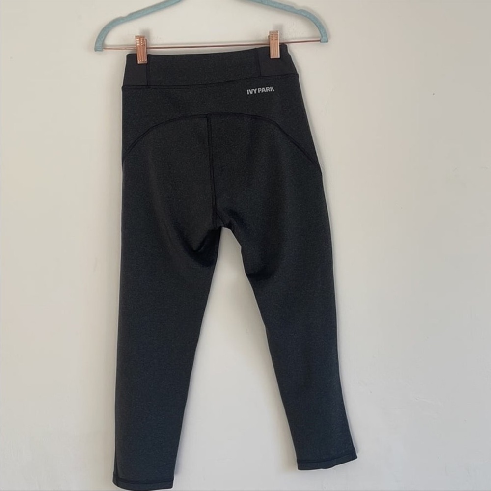 IVY PARK Athletic Work Out Legging Capris Gray Women's Size Small - Picture 6 of 7